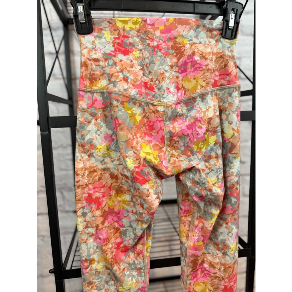 LULULEMON women’s inflorescence multi color align pant 28” - Picture 6 of 11
